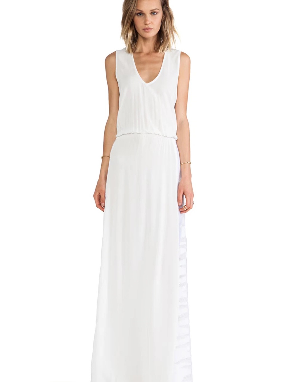Alexis 🌹Sleeveless V-Neck White Maxi Dress
